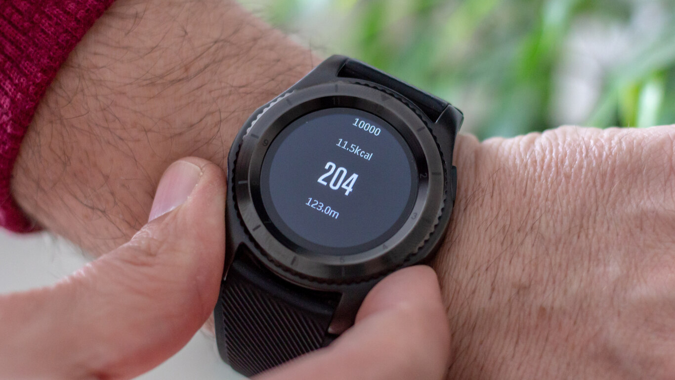Smartwatches und Wearables im Alter